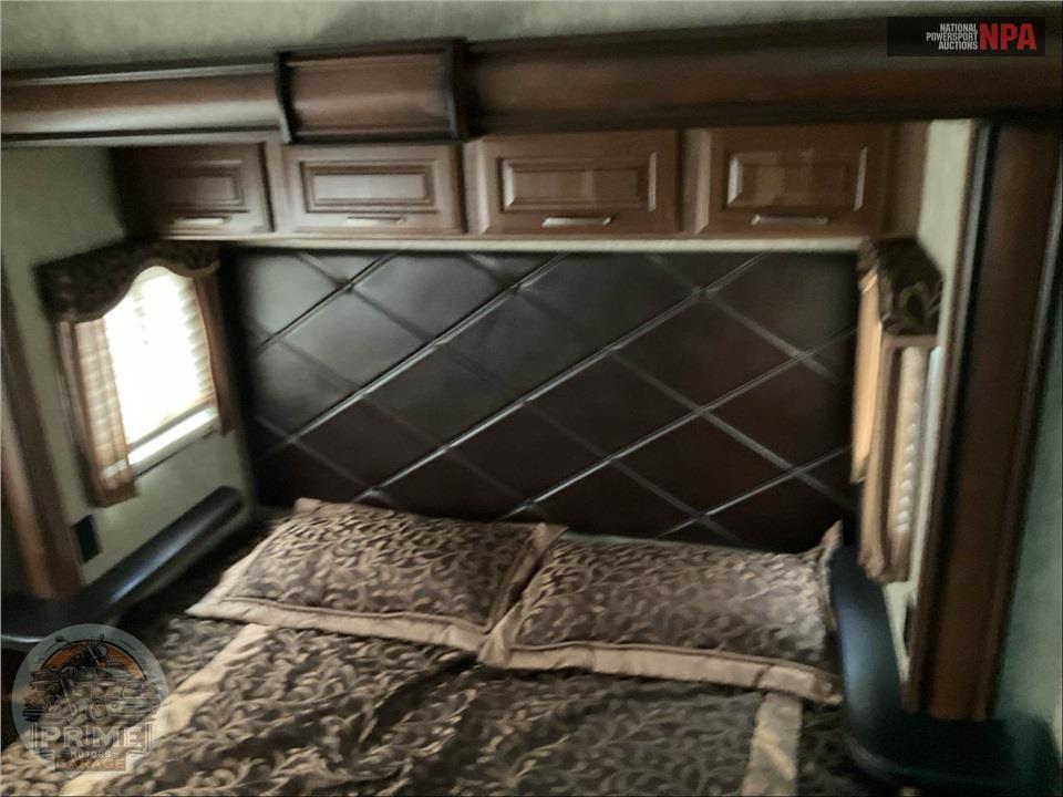 2016 Keystone Rv M-3710 FL - MONTANA FIFTH WHEEL SERIES — фото 12