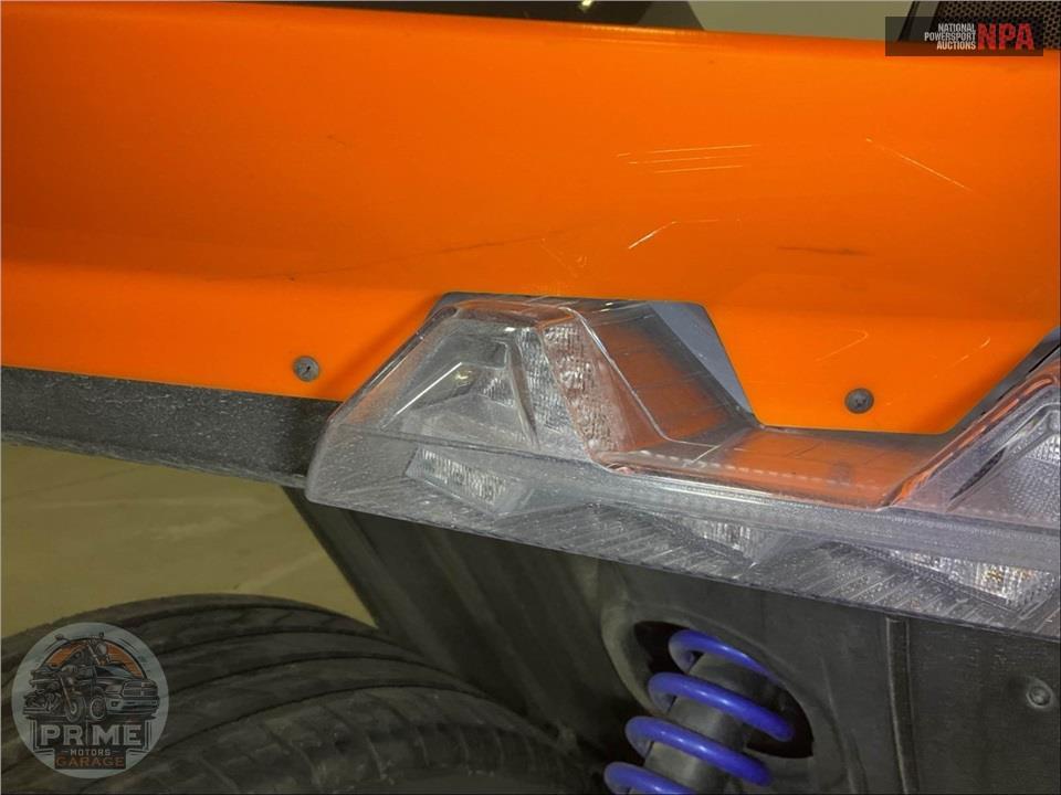 2021 Polaris SLINGSHOT R AUTODRIVE — фото 14
