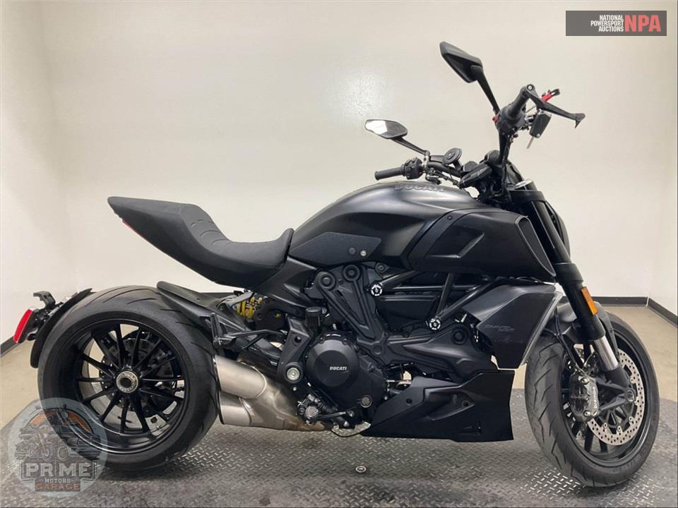 2022 Ducati DIAVEL 1260 — фото 1