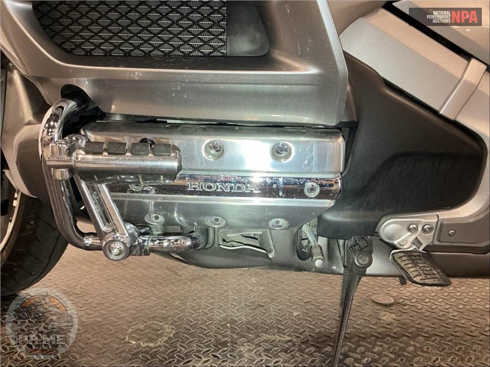 2013 Honda GL18HPMD GOLDWING — фото 7