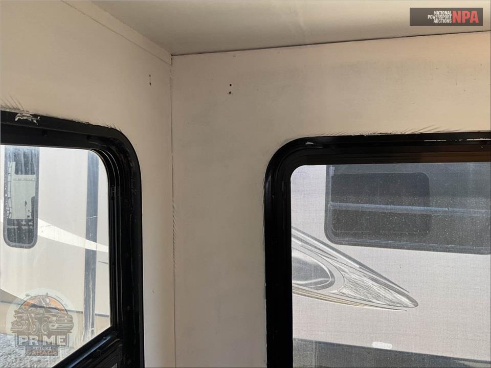 2018 Crossroads Rv M-25 RL - CRUISER AIRE FIFTH WHEEL SERIES — фото 23