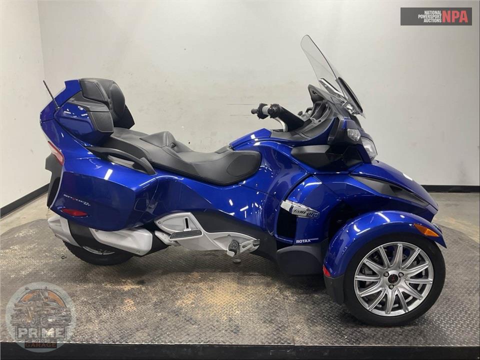 2013 CAN-AM SPYDER RT-S SE5