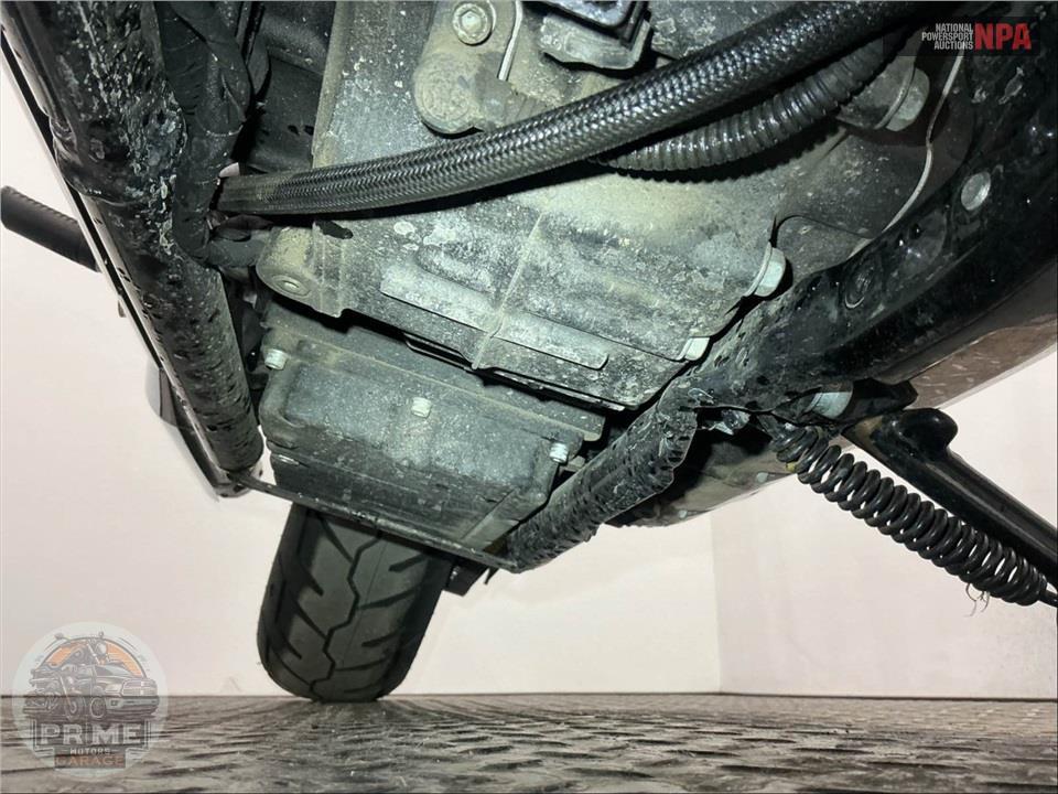 2019 Harley-Davidson FXLR LOW RIDER — фото 13