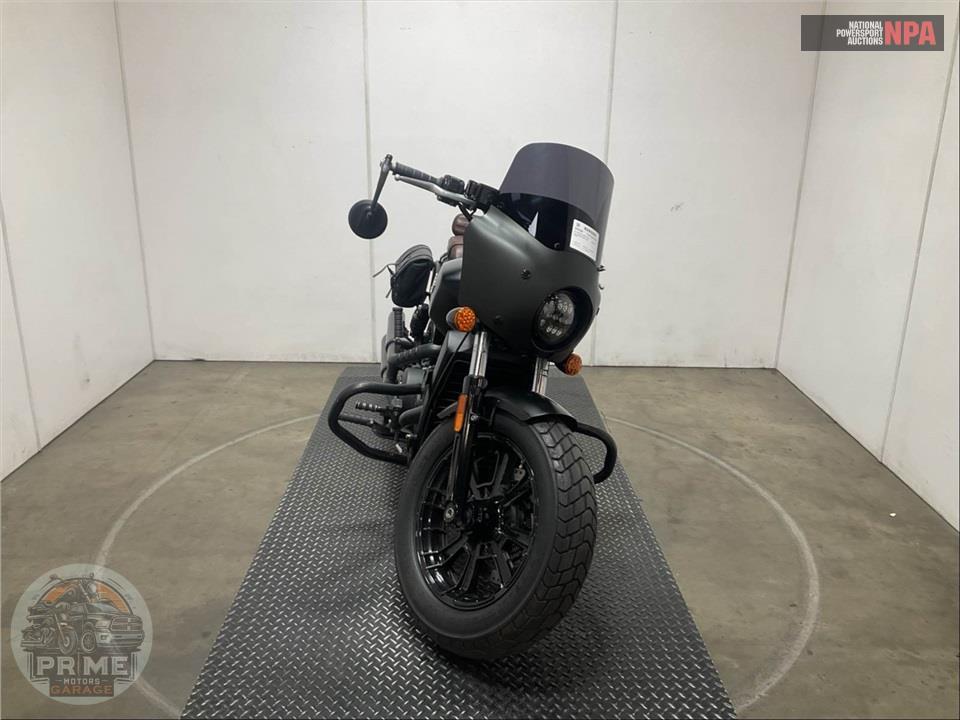 2021 Indian Motorcycle SCOUT BOBBER (ABS, BLACK SMOKE) — фото 2
