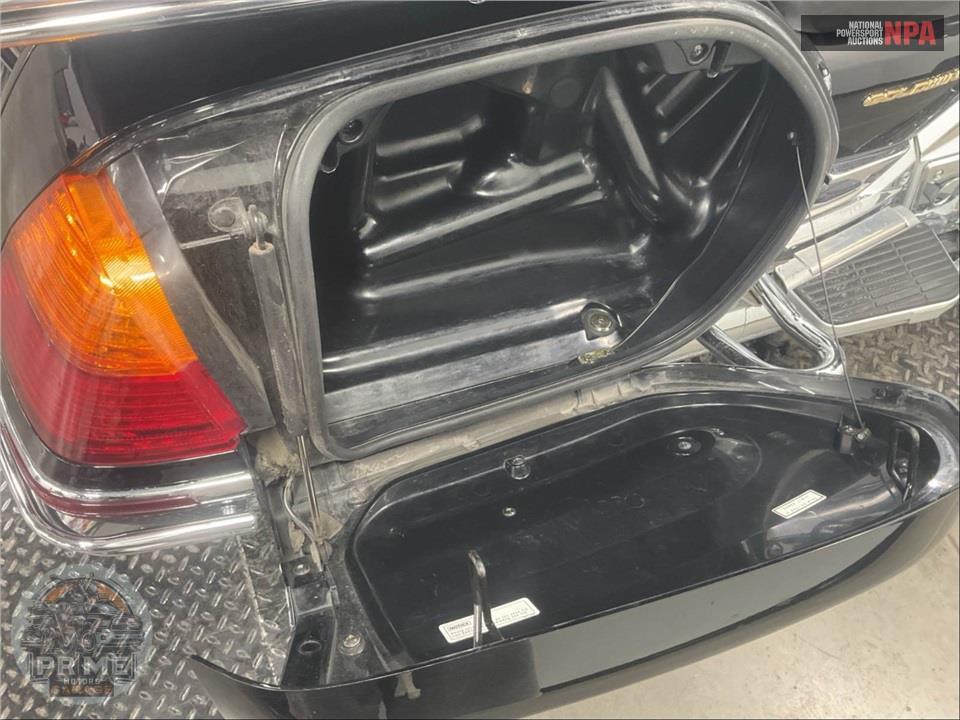 2001 Honda GL18001 GOLDWING — фото 18