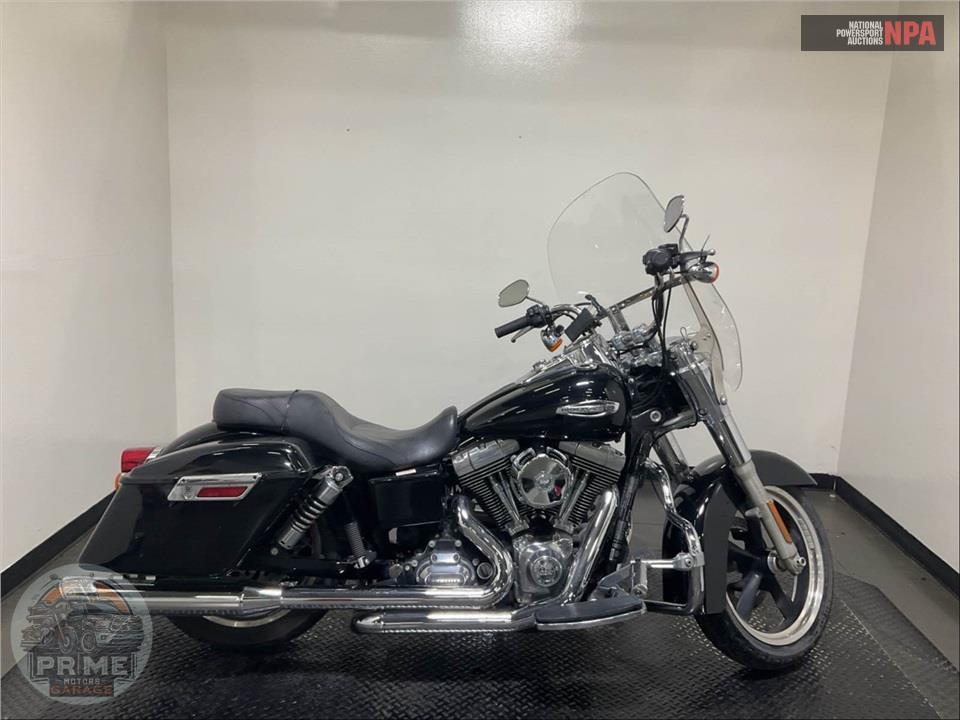 2013 Harley-Davidson FLD-103 DYNA SWITCHBACK — фото 1