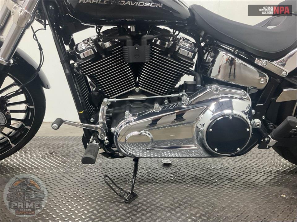 2025 Harley-Davidson FXBR BREAKOUT — фото 7