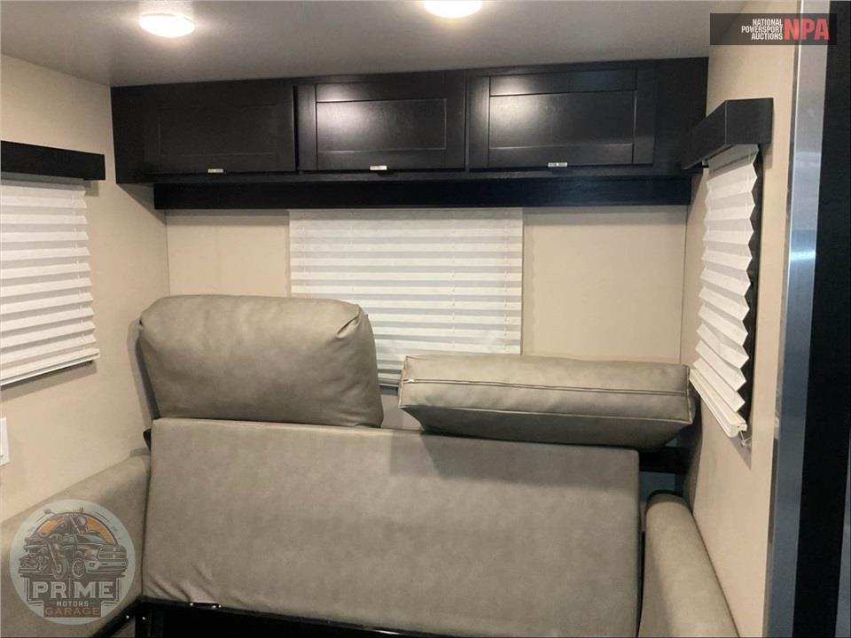 2020 Innovator Rv M-1317FK - SERIES — фото 13