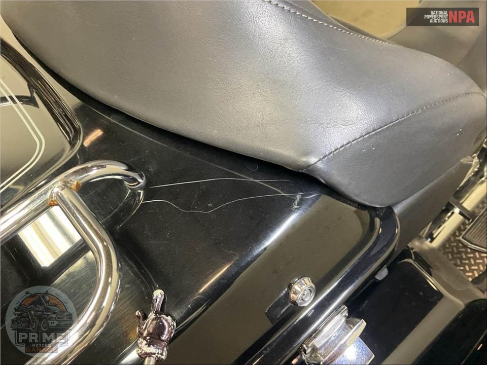 2011 Harley-Davidson FLHTCUTG TRIGLIDE UL CLSC — фото 25
