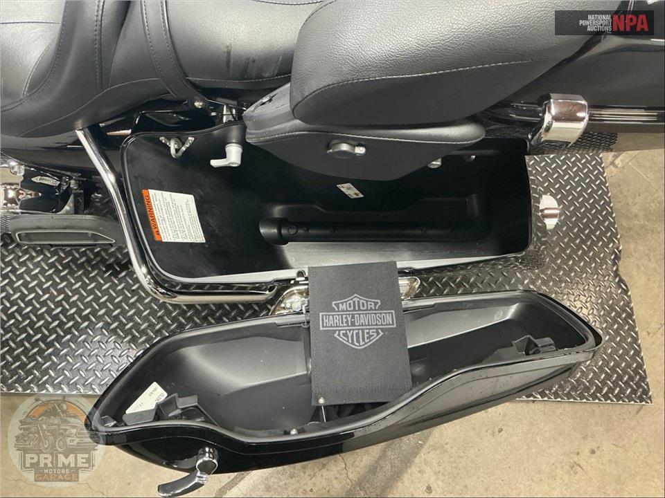 2018 Harley-Davidson FLHTK ULTRA LIMITED — фото 20