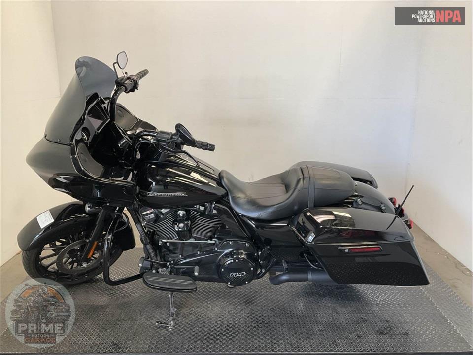 2019 Harley-Davidson FLTRXS ROAD GLIDE SPECIAL — фото 3