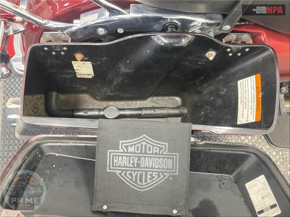 2009 Harley-Davidson FLHTCU ULTRA CLASSIC ELECTRA GLIDE — фото 29