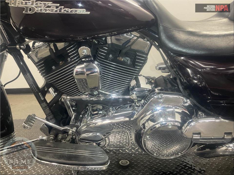 2014 Harley-Davidson FLHXS STREET GLIDE — фото 7