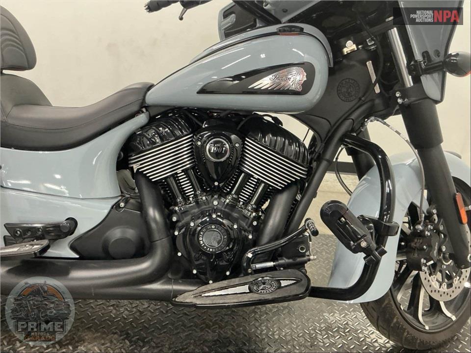 2025 Indian Motorcycle CHIEFTAIN DARK HORSE WITH POWERBAND AUDIO PACKAGE (BLACK) — фото 6
