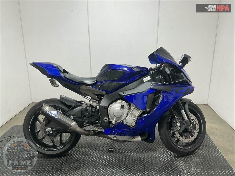 2016 YAMAHA YZF-R1