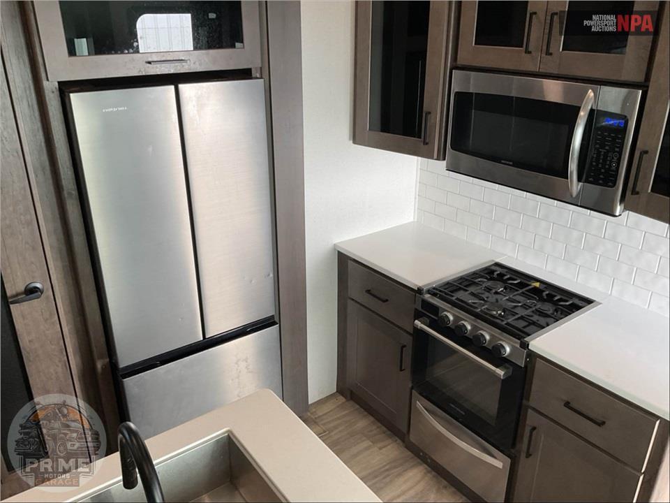 2023 Alliance Rv M-43V13 - VALOR FIFTH WHEEL SERIES — фото 22