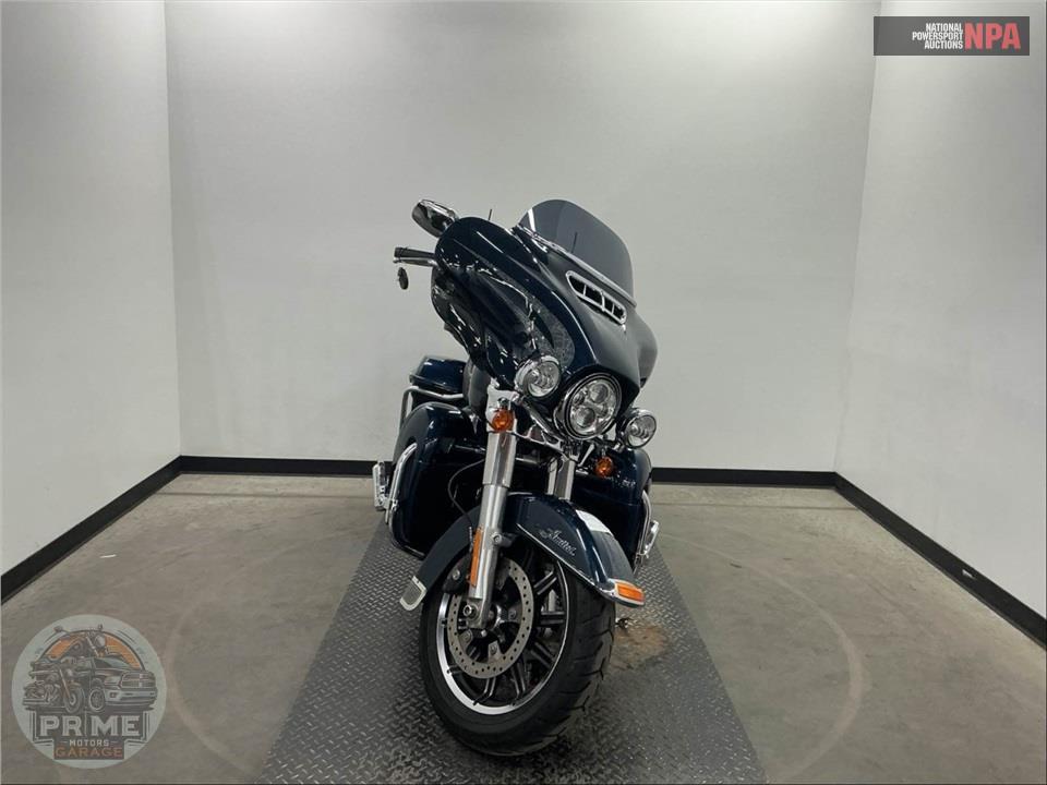 2016 Harley-Davidson FLHTK ELECTRA GLIDE ULTRA LIMITED — фото 2