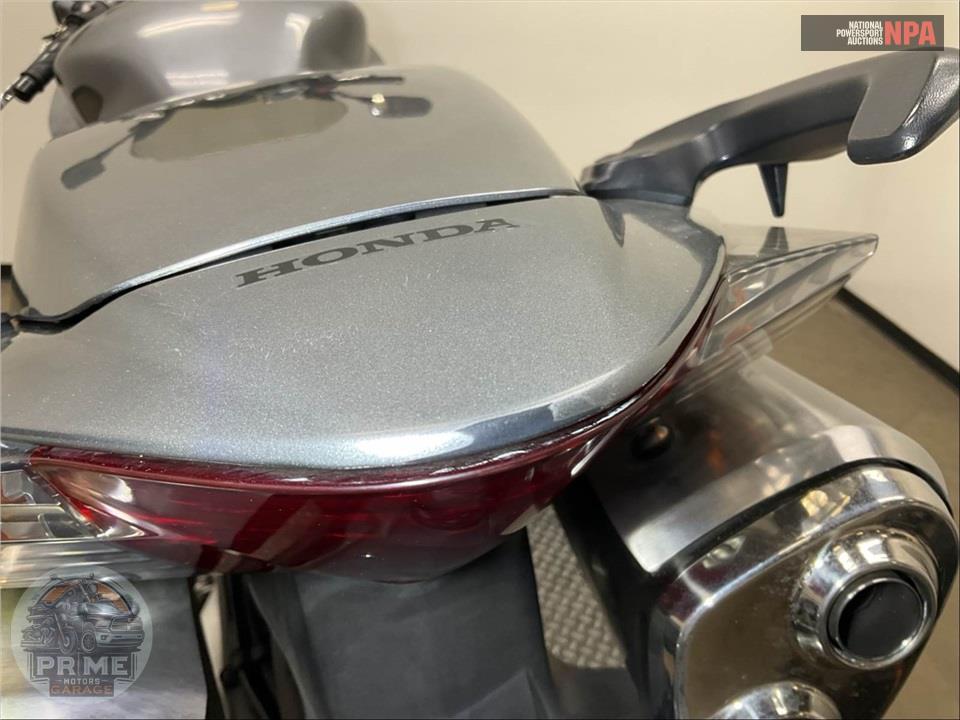 2008 Honda VFR8008 INTERCEPTOR — фото 19