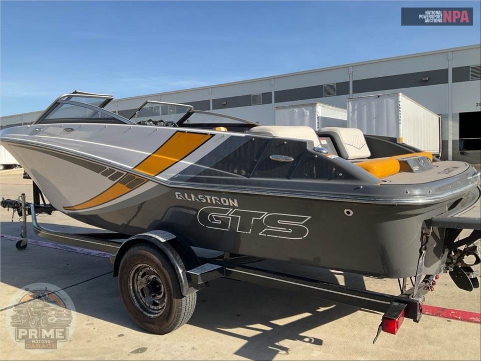 2017 Glastron Boat GTS207/BR(**) GTS SERIES L=22/E=1 200HP BRP JD — фото 3