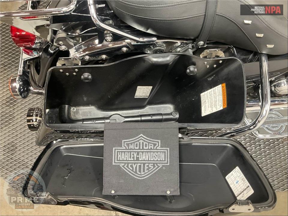2013 Harley-Davidson FLHR ROAD KING — фото 23