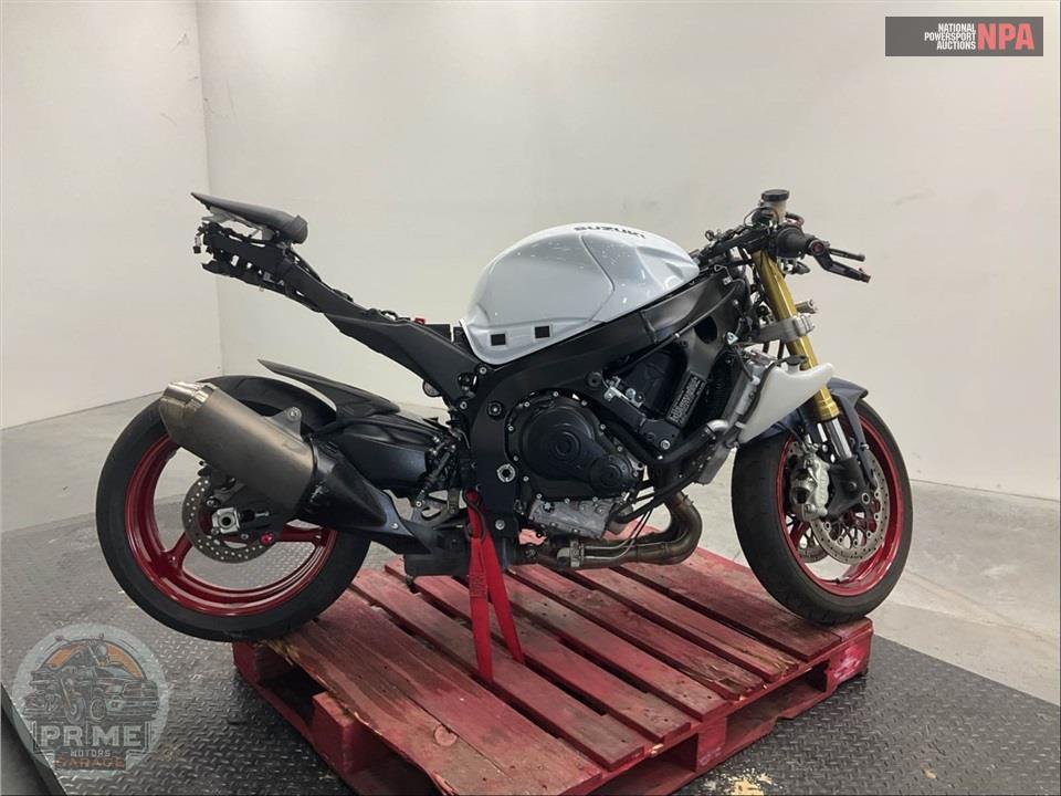 2024 Suzuki GSX-R750M4 — фото 1