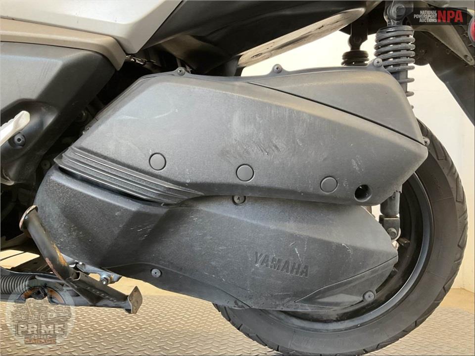 2023 Yamaha XMAX — фото 7