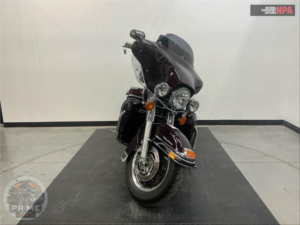 2005 Harley-Davidson FLHTCUI ULTRA CLASSIC ELECTRA GLIDE — фото 2
