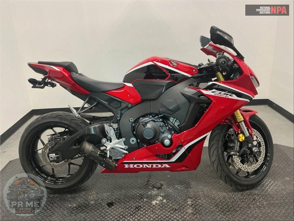 2018 Honda CBR1000RR — фото 1