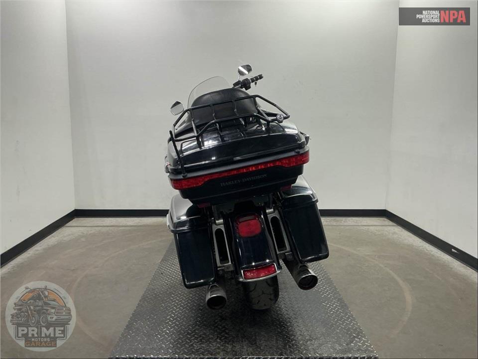 2014 Harley-Davidson FLHTCU ULTRA CLASSIC ELECTRA GLIDE — фото 4