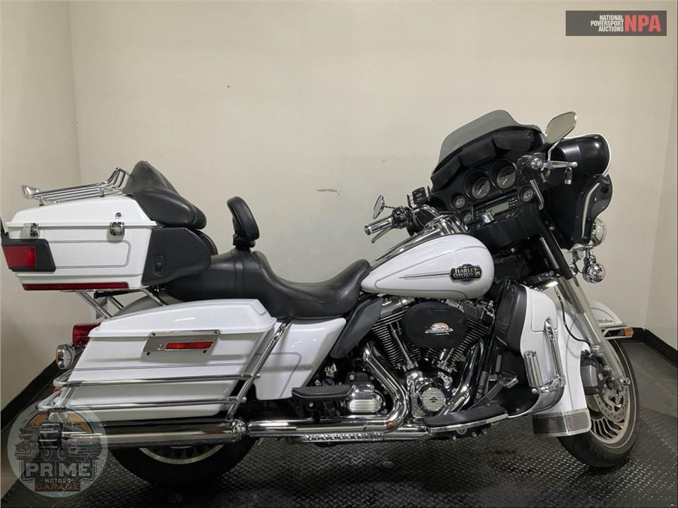 2012 Harley-Davidson FLHTCU UL CLSC EL GLIDE — фото 1