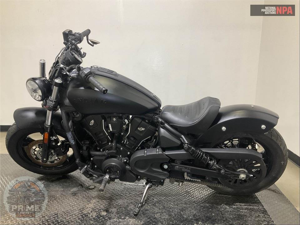2025 Indian Motorcycle SCOUT SIXTY BOBBER LIMITED — фото 3