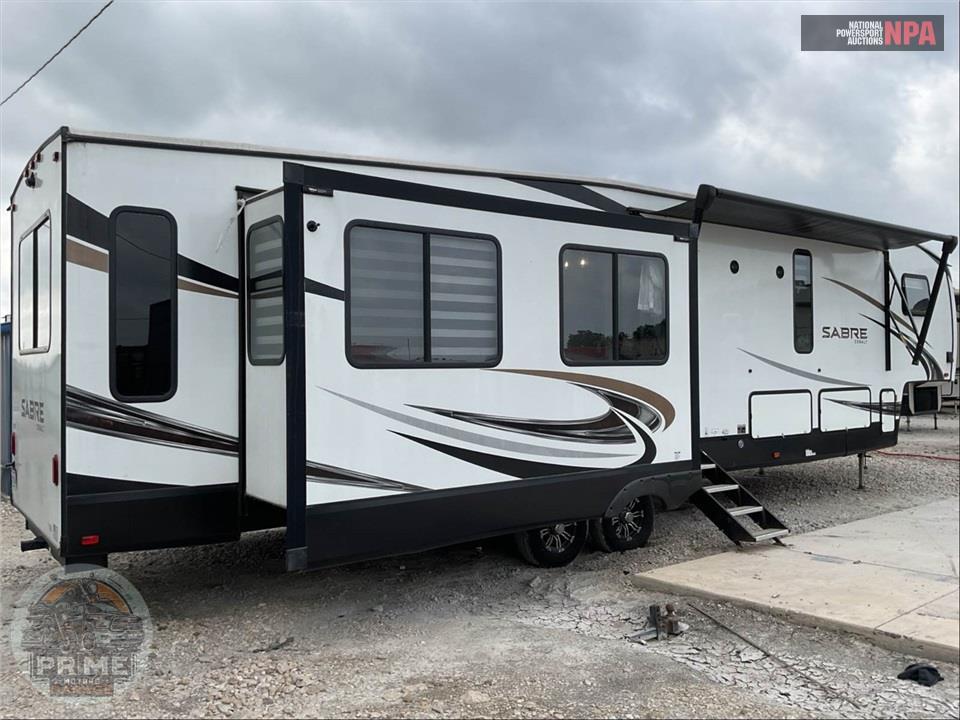 2022 Sabre By Forest River M-36BHQ - FIFTH WHEEL SERIES — фото 4
