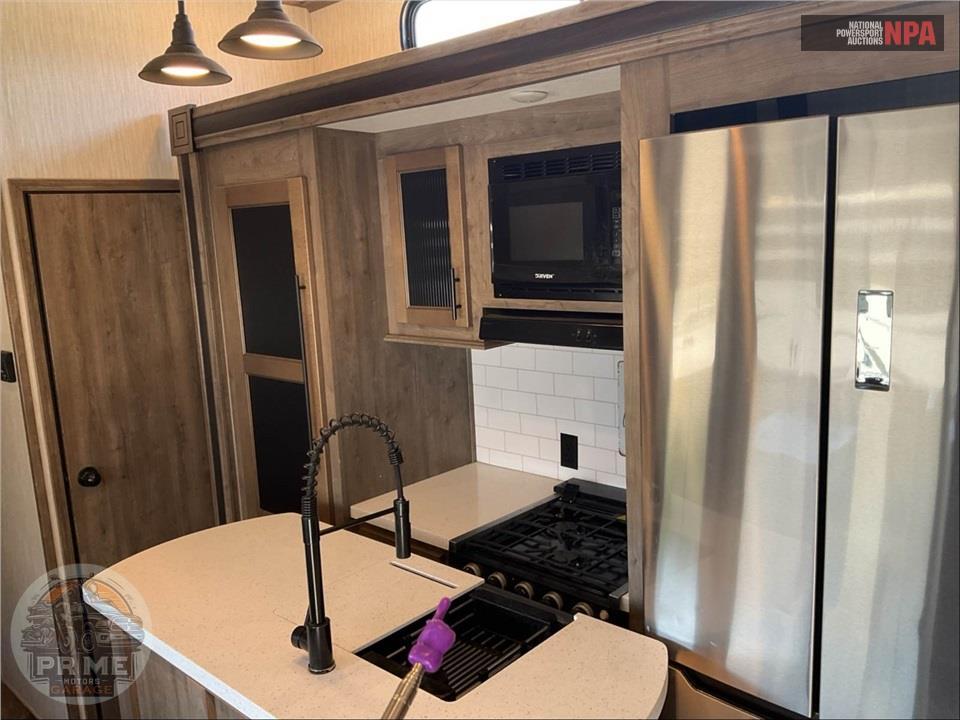 2021 Sabre By Forest River M-37FLH - FIFTH WHEEL SERIES — фото 26