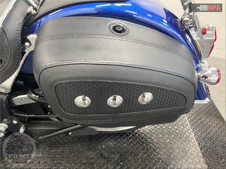 2017 Harley-Davidson FLSTN SOFTAIL DELUXE — фото 17