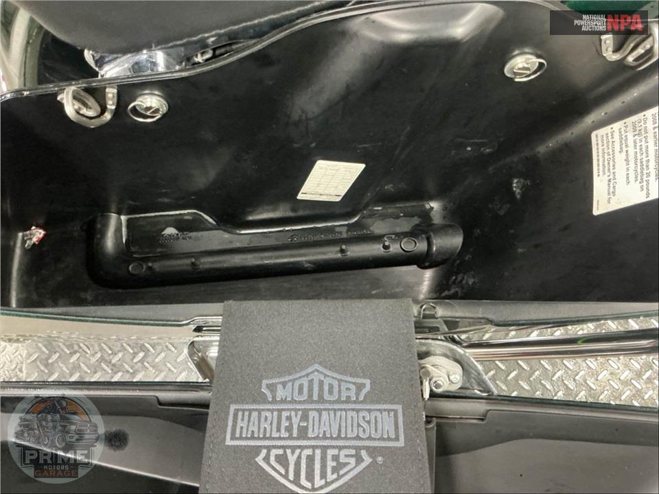 2015 Harley-Davidson FLHTK ELECTRA GLIDE ULTRA LIMITED — фото 23