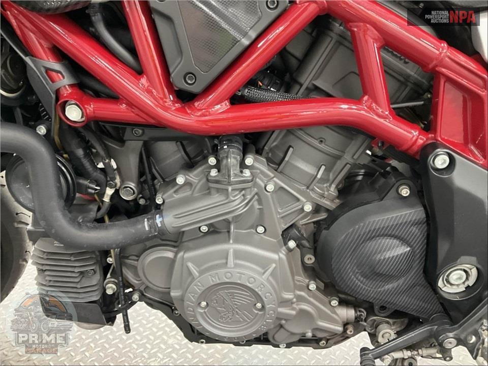 2022 Indian Motorcycle FTR R CARBON — фото 7