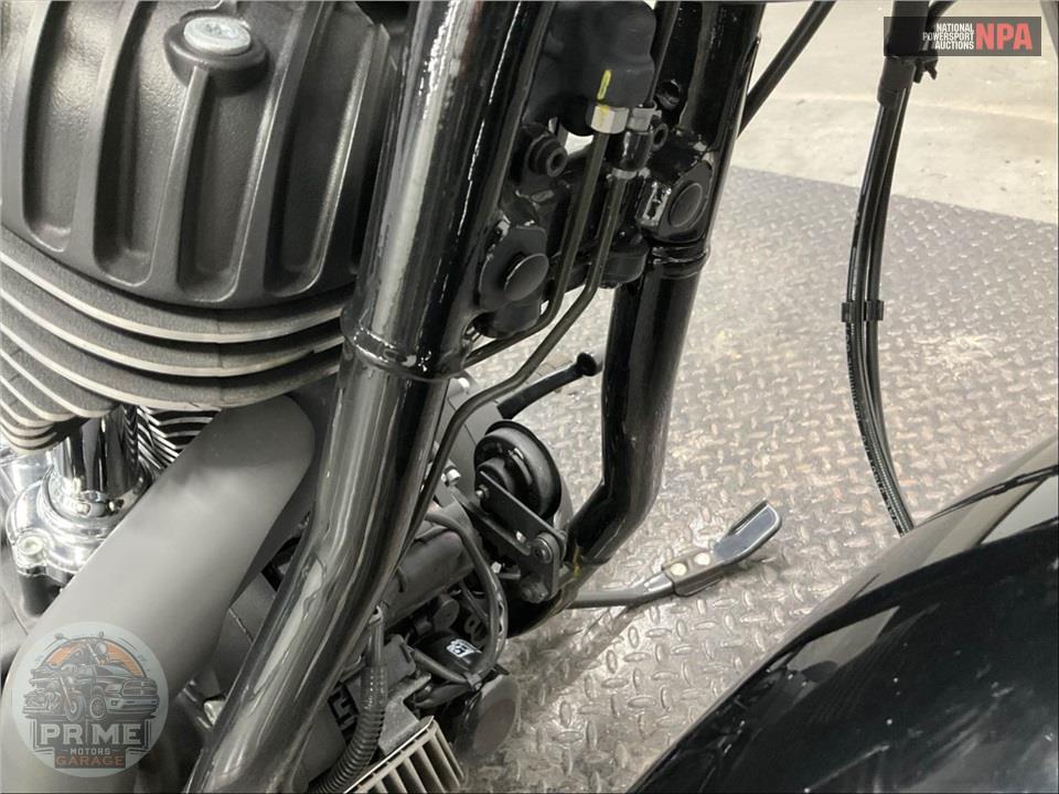 2023 Indian Motorcycle CHIEF (ABS, BLACK METALLIC) — фото 12