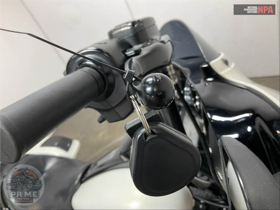 2018 Harley-Davidson FLHXS STREET GLIDE SPECIAL — фото 25
