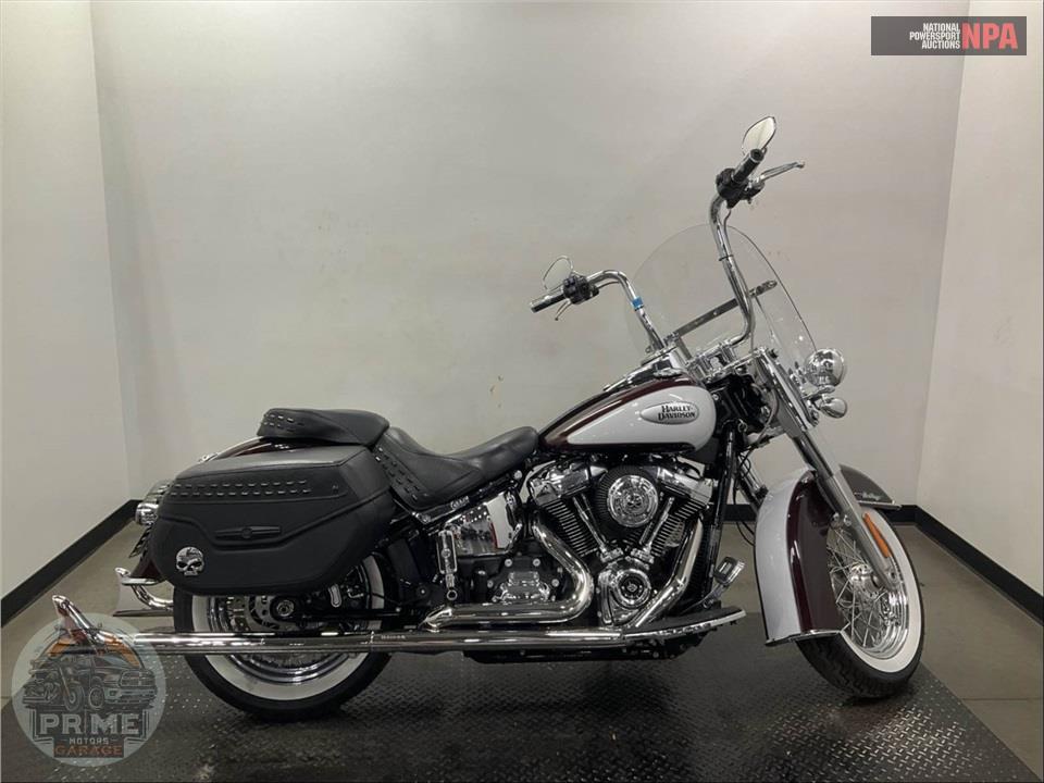2021 HARLEY-DAVIDSON FLHC HERITAGE CLASSIC