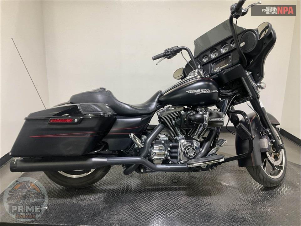 2015 Harley-Davidson FLHXS STREET GLIDE SPECIAL — фото 1