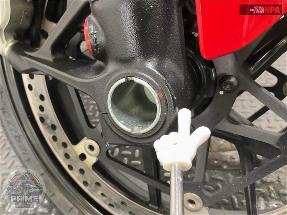 2023 Ducati PANIGALE V4 — фото 17