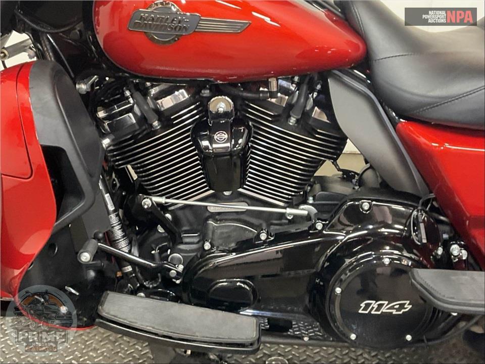 2025 Harley-Davidson FLHTCUTG TRI GLIDE ULTRA CLASSIC — фото 7