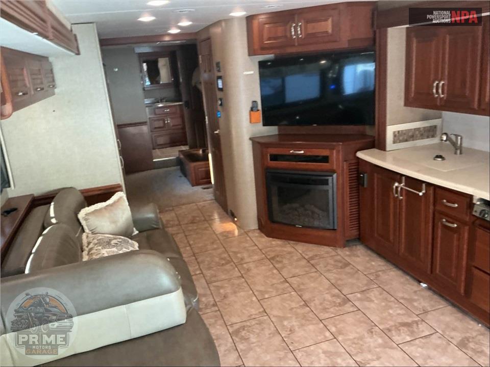 2018 Berkshire M-38A 340HP CUMMINS — фото 8