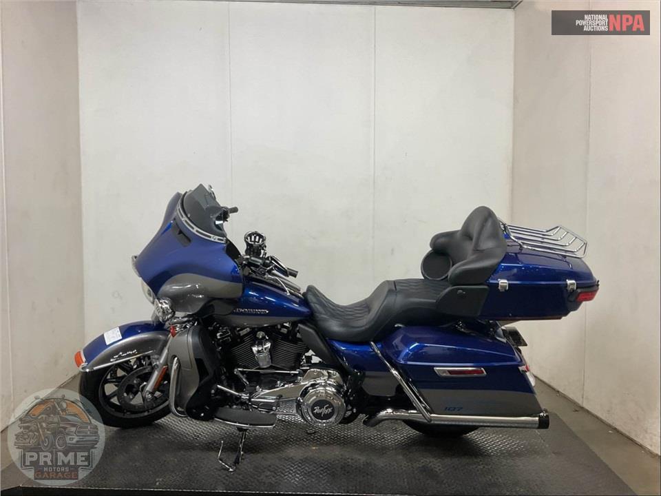 2017 Harley-Davidson FLHTKL ULTRA LIMITED LOW — фото 3