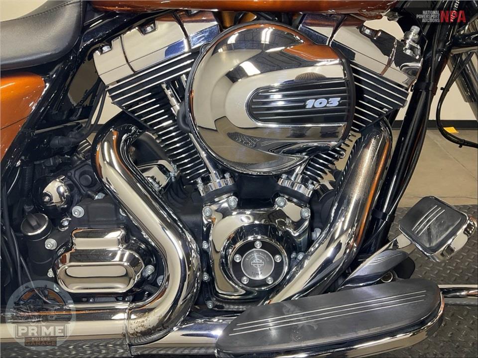 2015 Harley-Davidson FLHXS STREET GLIDE SPECIAL — фото 5