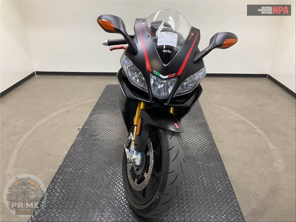 2014 Aprilia RSV4 FACTORY APRC — фото 2