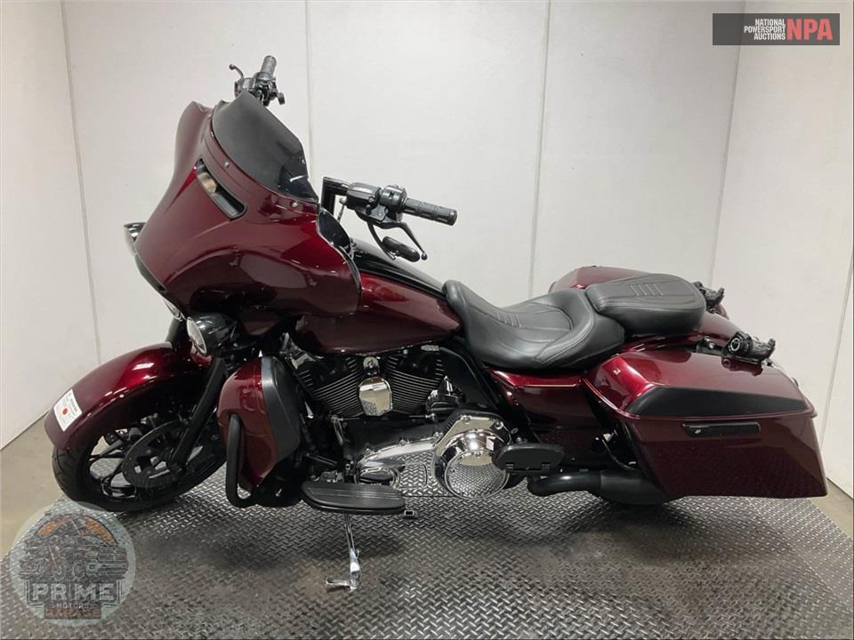 2014 Harley-Davidson FLHXS STREET GLIDE — фото 3