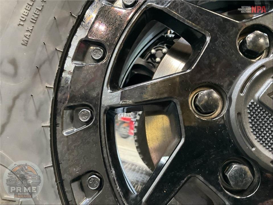 2025 Can-Am MAVERICK R X RS 999T DCT SMART-SHOX — фото 25