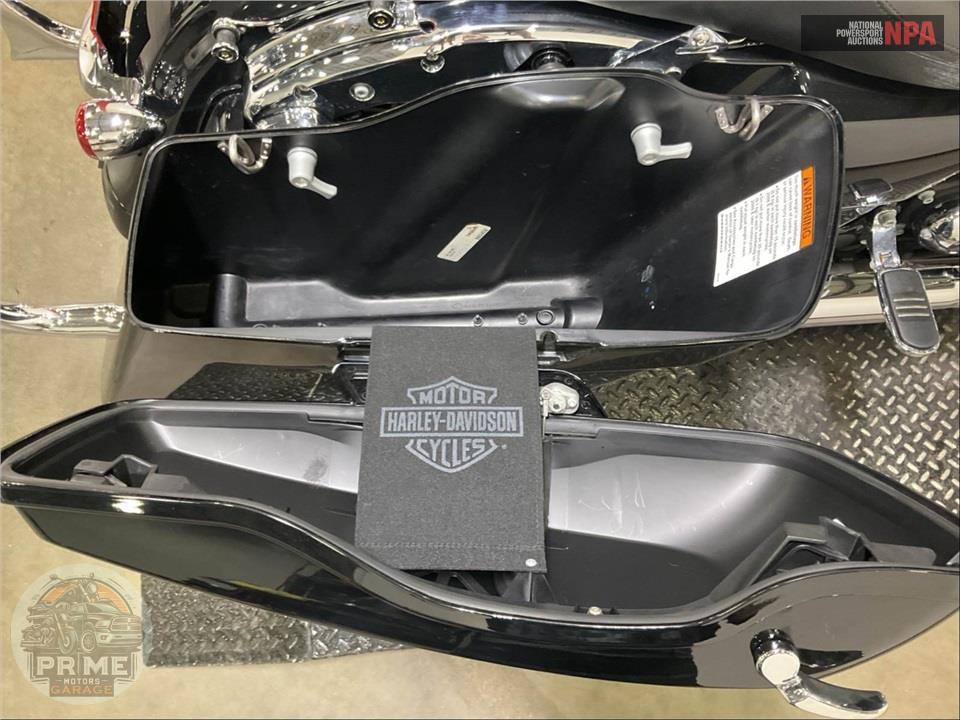 2021 Harley-Davidson FLTRXS ROAD GLIDE SPECIAL — фото 18