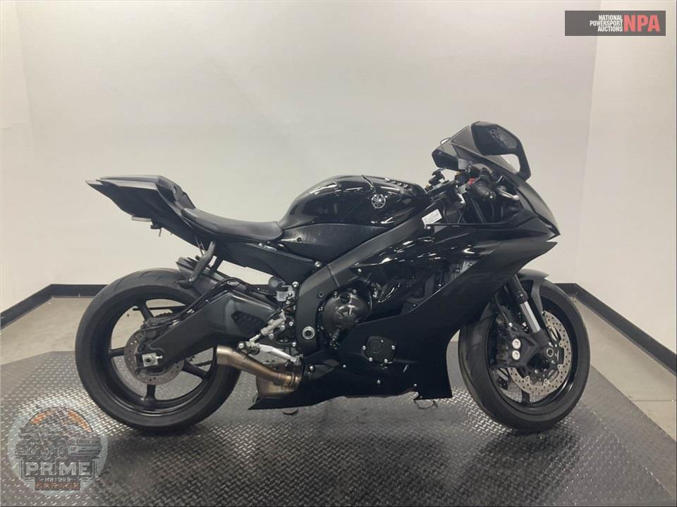2020 Yamaha YZF-R6 — фото 1